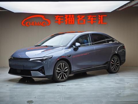 XPeng P5