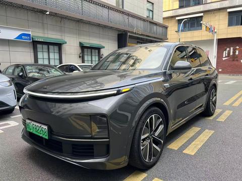 Li Auto L8