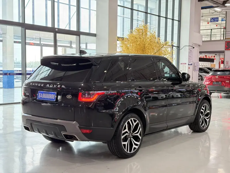 Land Rover Range Rover Sport 3.0 L6 SE — фото 6