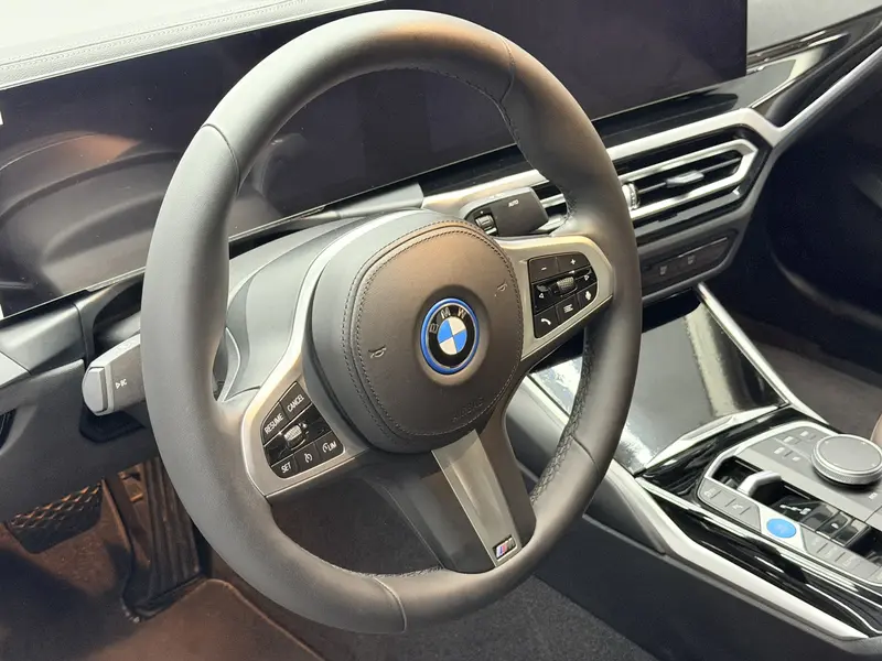 BMW i3 — фото 8