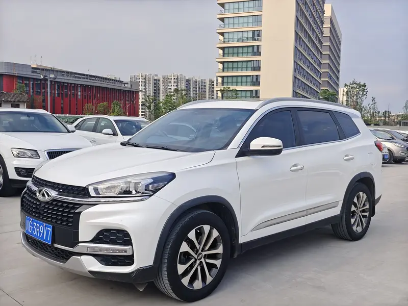 Chery Tiggo 8 — фото 1