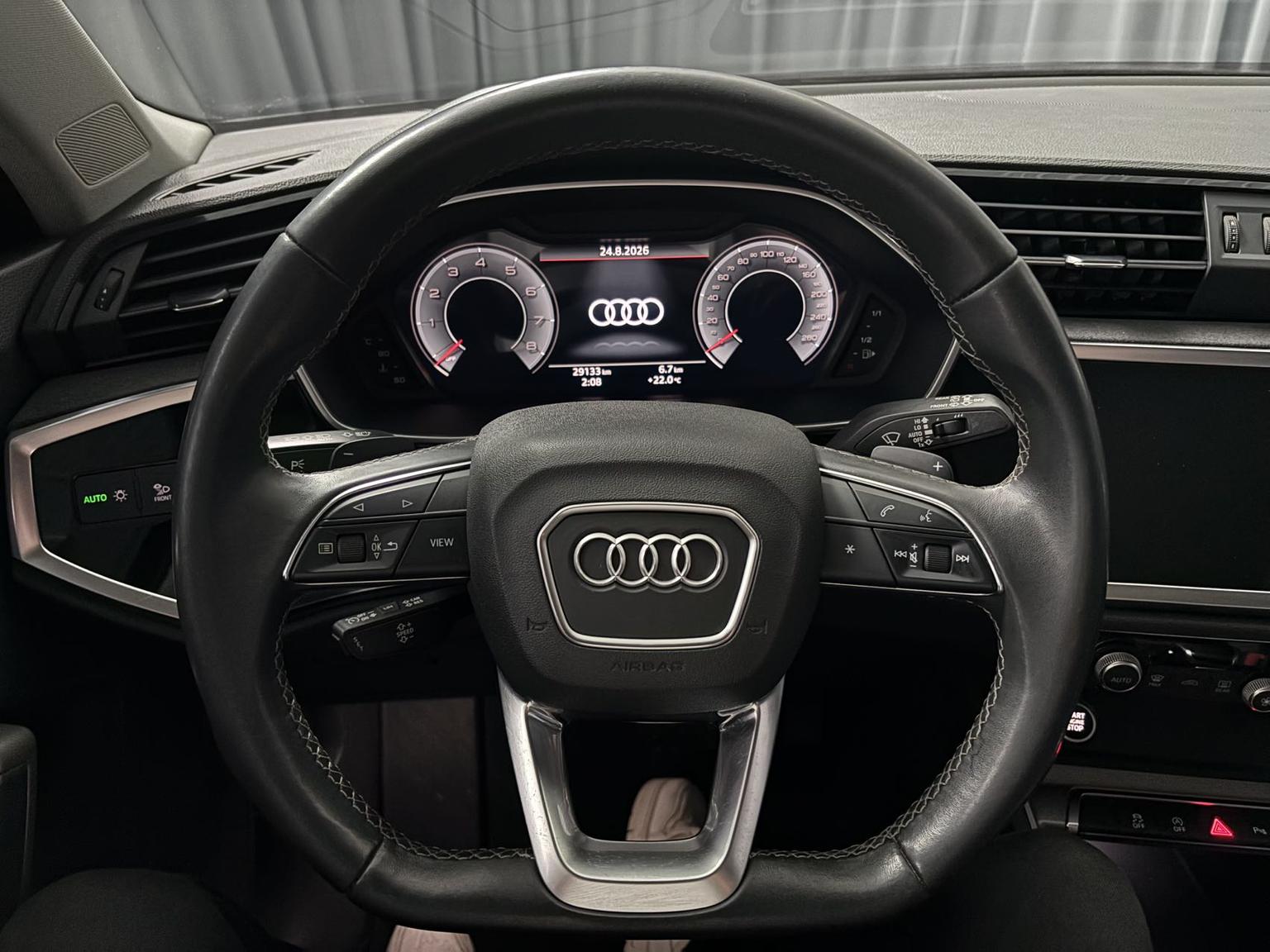 Audi Q3 — фотографии объявления, Фото 12