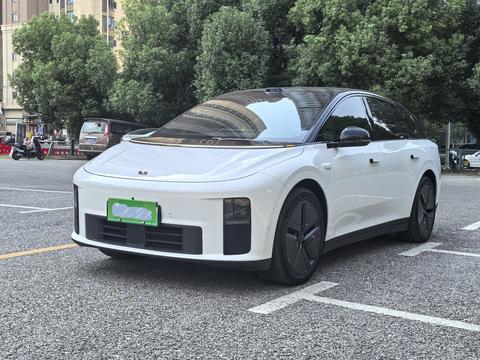 Li Auto i6