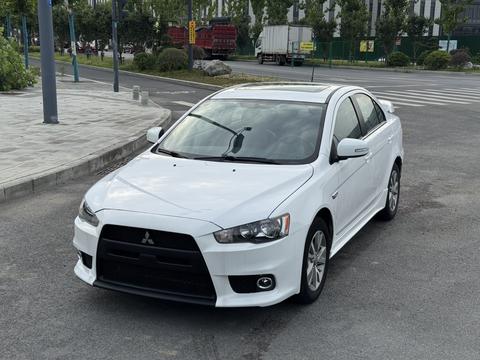 Mitsubishi Lancer EX