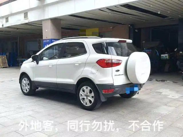 Ford EcoSport — фото 4