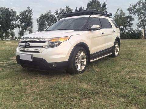 Ford Explorer (Import)