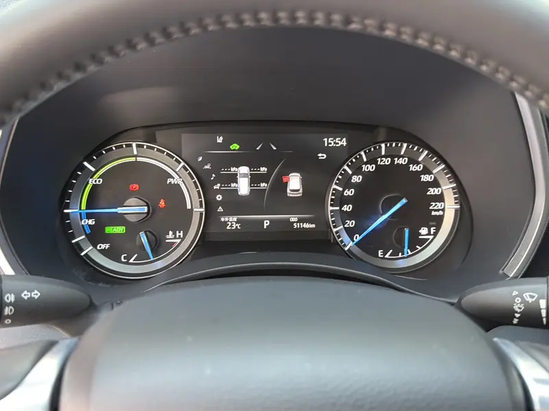 Toyota Highlander — фото 15