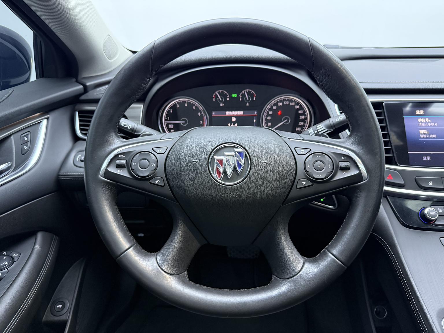 Buick LaCrosse — фотографии объявления, Фото 11