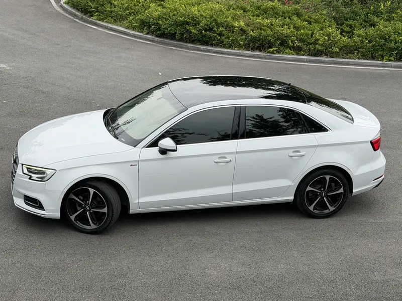 Audi A3 — фото 3