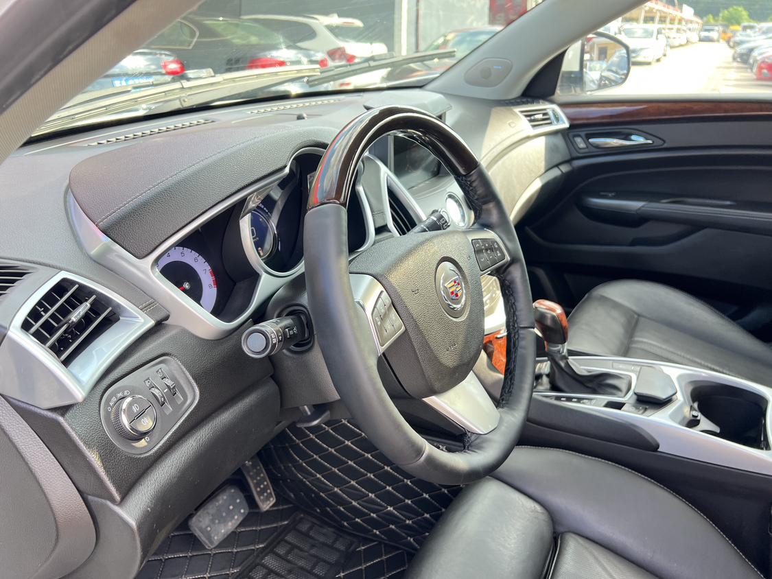 Cadillac SRX — фотографии объявления, Фото 9