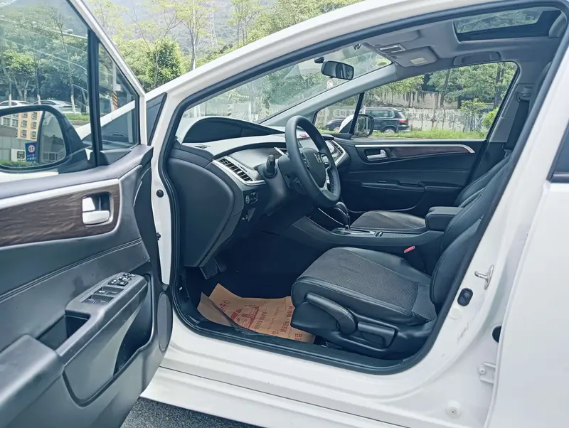 Honda Jade 1.8L автомат комфорт элит 5 — фото 9