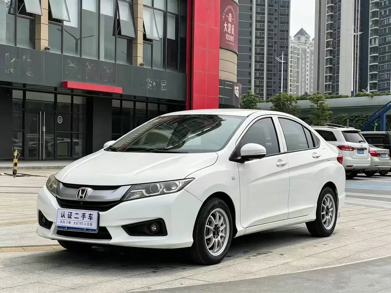 Honda City — фото 1