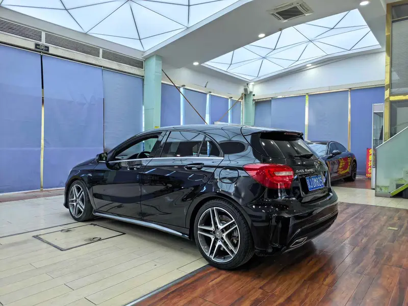 Mercedes-Benz A-Class AMG — фото 4