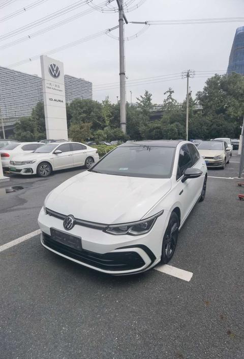 Volkswagen Golf 2021 280TSI DSG Pro