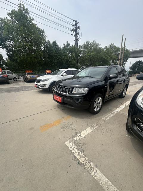 Jeep Compass (Import), 2013 год