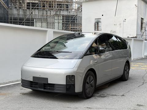 Li Auto MEGA