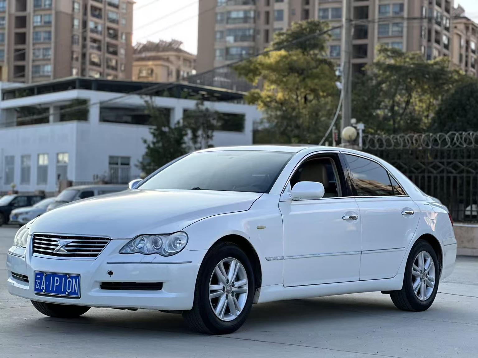 Toyota Reiz