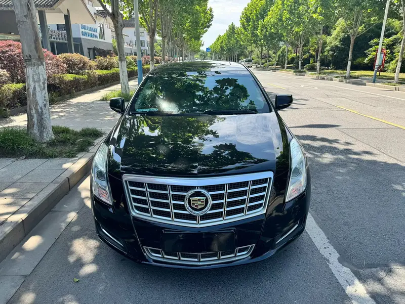 Cadillac XTS — фото 2
