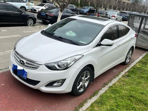 Hyundai Elantra 2013 1.6L AT Luxury