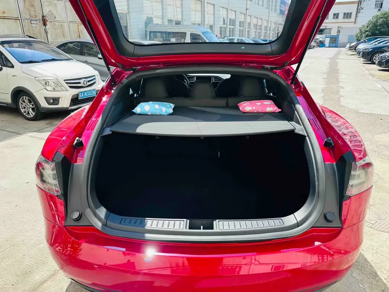 Tesla Model S — фото 10