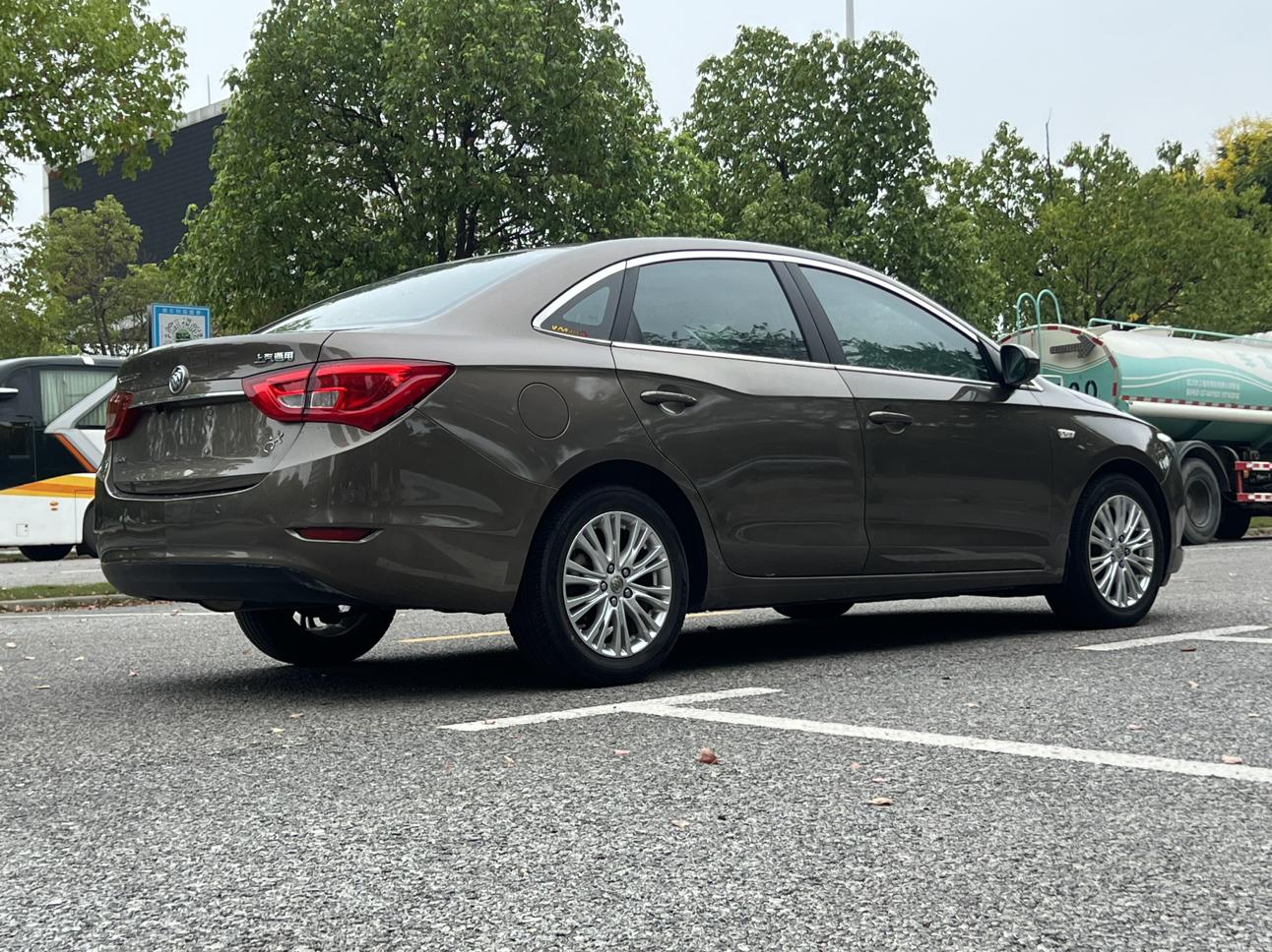 Buick Excelle — фотографии объявления, Фото 9