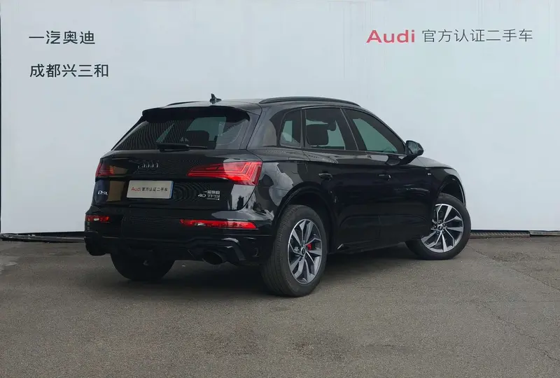 Audi Q5L — фото 4