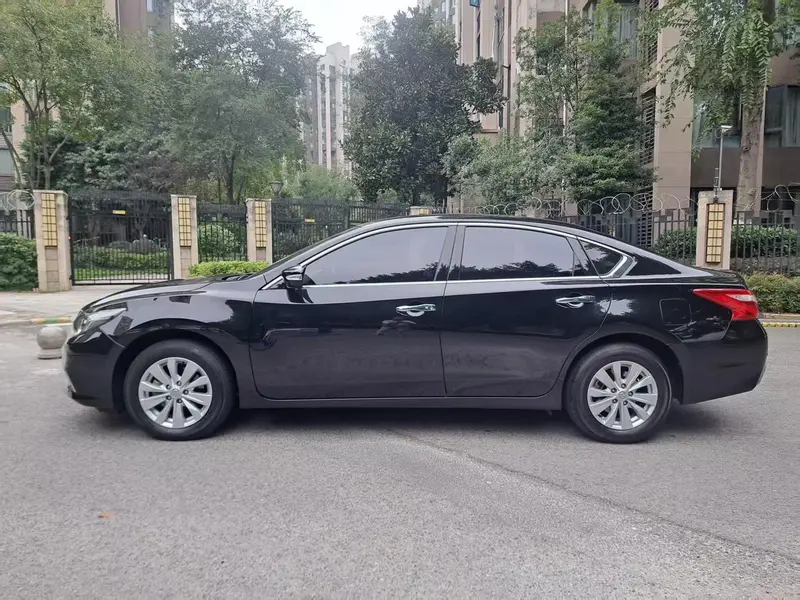 Nissan Teana — фото 3