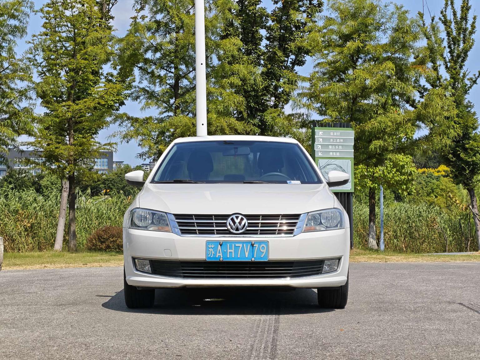 Volkswagen Lavida 2013 1.6L AT Comfort