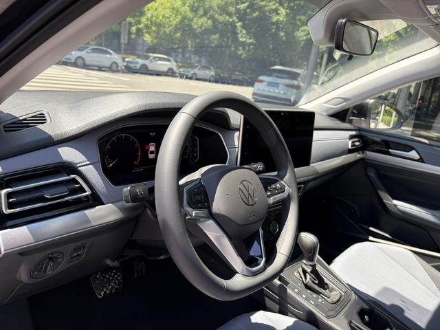 Volkswagen Lavida id 4387679 из Китая 16